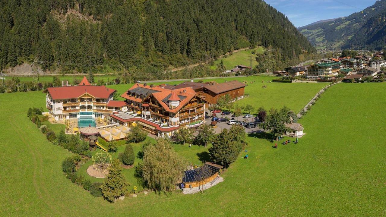 Hotel Edenlehen Майрхофен Экстерьер фото